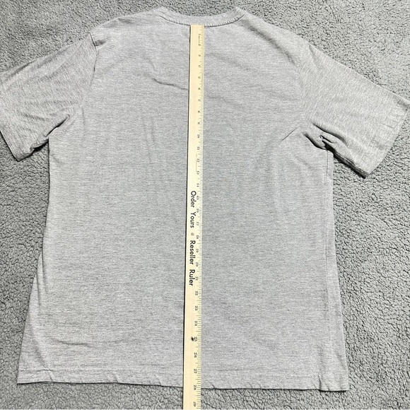 Champion Gray Logo T-Shirt – Size XL – Men’s Athletic Cotton Blend Tee - Picture 7 of 7